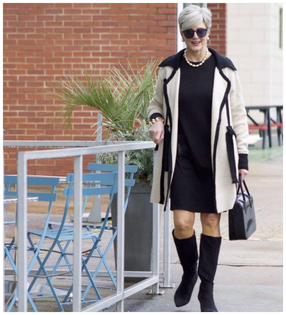 60岁女性别急着穿老年装看外国奶奶的时髦穿搭优雅又减龄