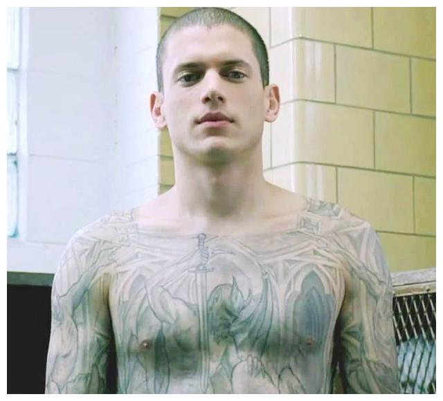 米勒不再演越狱,15年前他令无数女孩着迷,米帅:不想再演直男