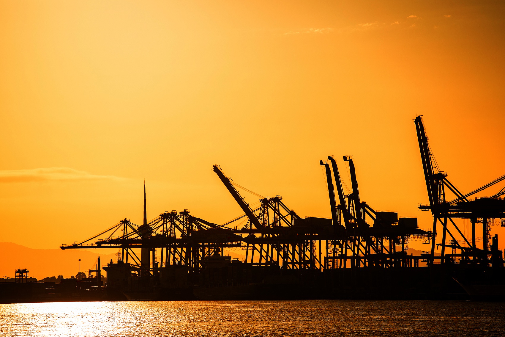 sh)拟发行两笔高级无抵押美元债券