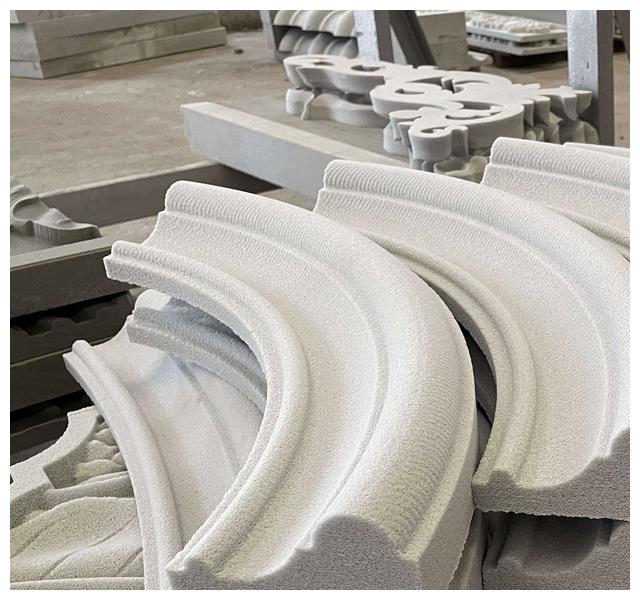 新能源汽车轻量化件