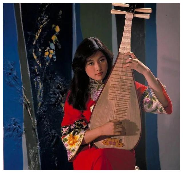 吕秀菱写真·琼瑶时代的美人 台湾第一琵琶手