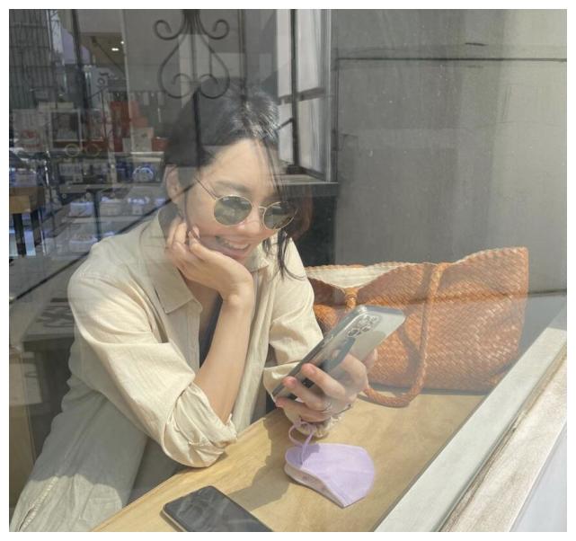 离婚四个月蔡琳又恋爱了晒男友视角美照高调秀无名指戒指