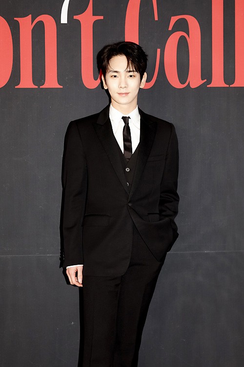 韩国男团shinee举行第七张专辑线上发布会