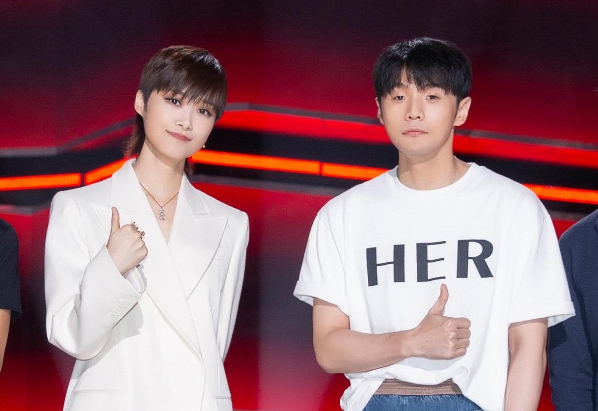 李荣浩用无价之姐唱的李宇春一脸疑惑,李健:"怎么还有戏曲呢"