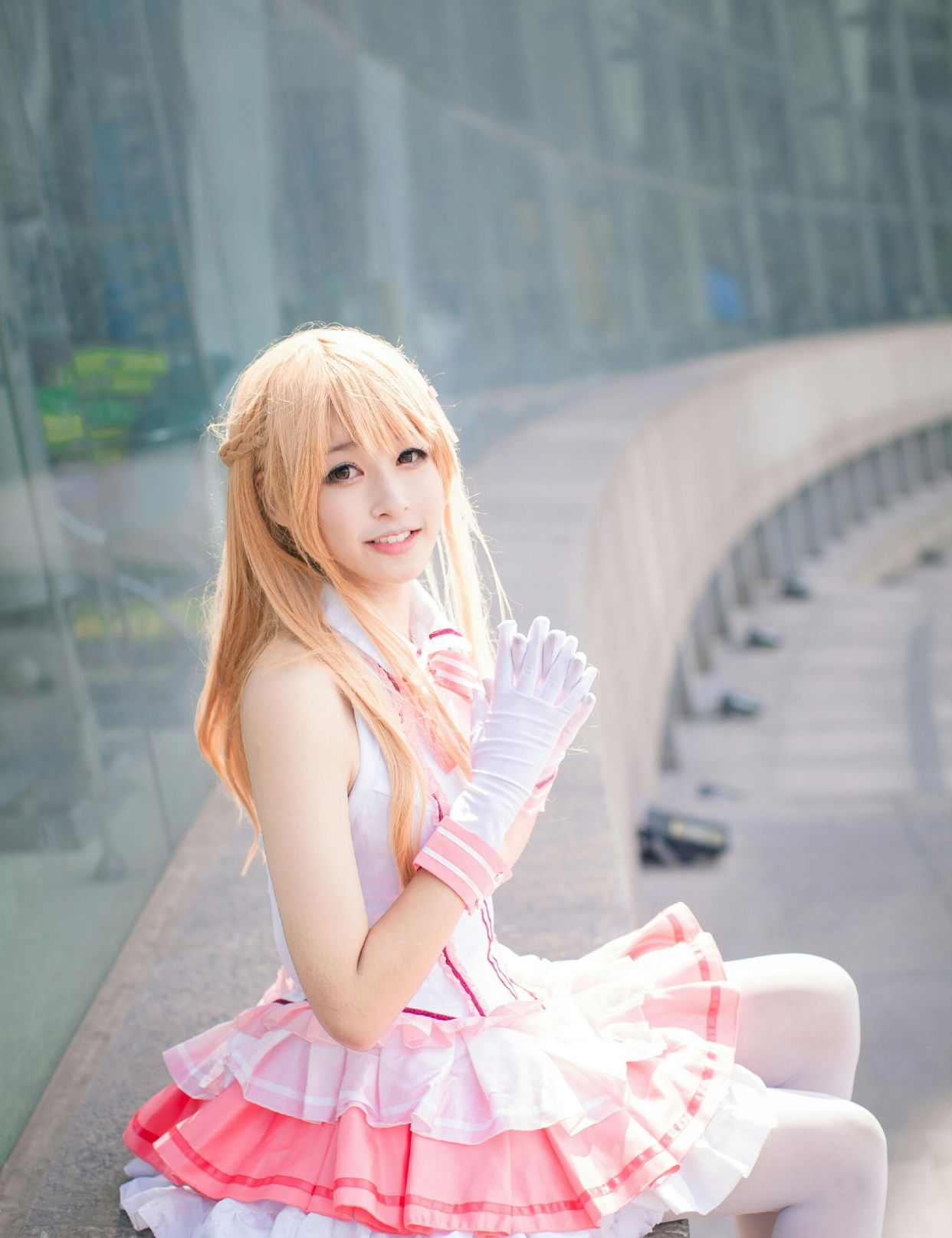 cosplay:四位coser的“白丝”公主裙装扮的歌姬亚丝娜，我都想要