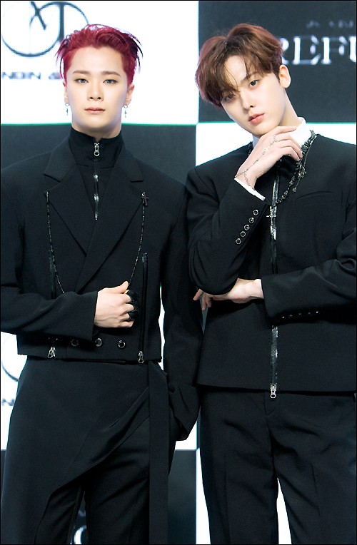 韩国男团astro小分队文彬&产赫新专辑发布会__财经头条