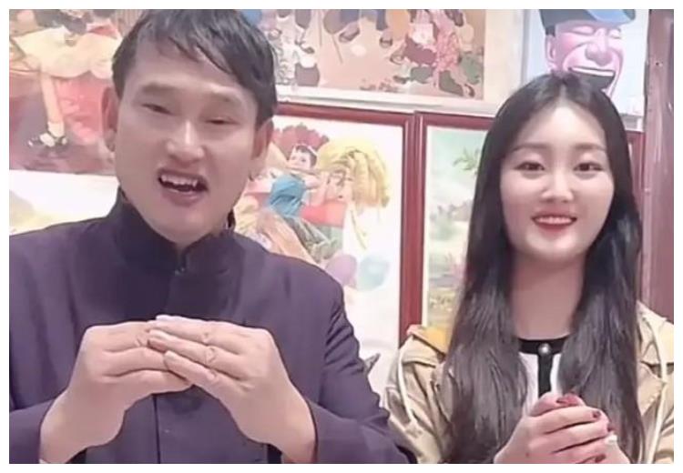 刚结婚就拉公爹开直播，朱之文儿媳妇辞职当网红，结婚动机不纯？__财经头条