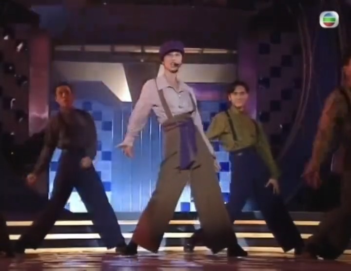 最美天后叶倩文亚洲舞王杜德伟一首非常经典的劲歌金曲 信自己