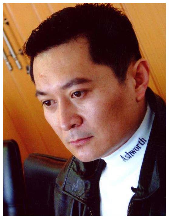 赵本山与赵钢反目后昔日兄弟张家豪也与赵钢断交相忘于江湖