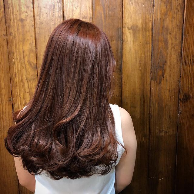 发尾烫一圈,简单又时尚,不用打理都好看