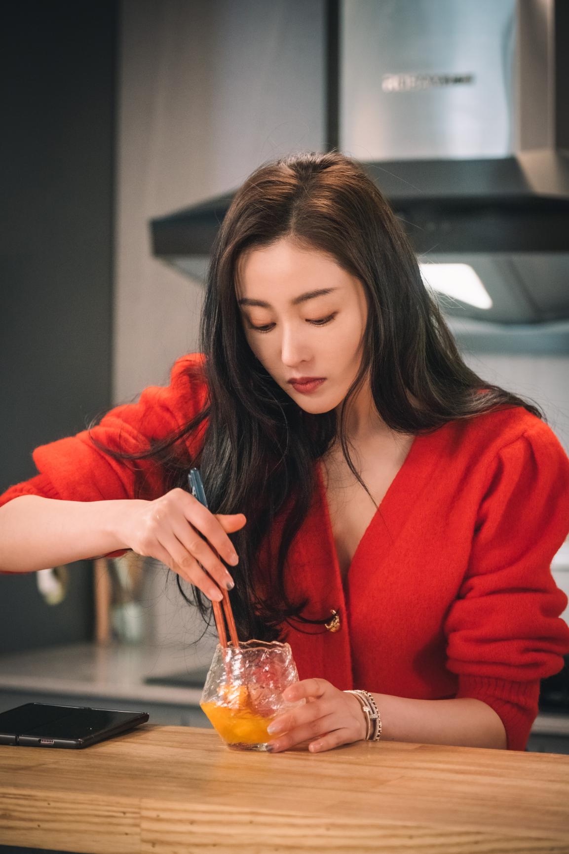 张天爱念念桃花源明晚更新开启新年慢生活