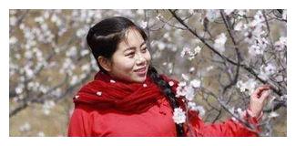 为了上星光大道花费120万,还被骗40万的农村女孩,现状如何了?休闲区蓝鸢梦想 - Www.slyday.coM 为了上星光大道花费120万,还被骗40万的农村女孩,现状如何了?休闲区蓝鸢梦想 - Www.slyday.coM