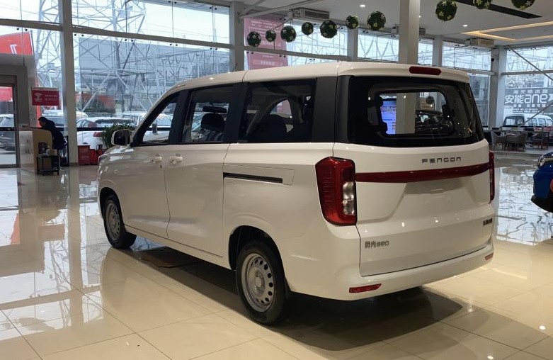 东风风光380于近日正式上市