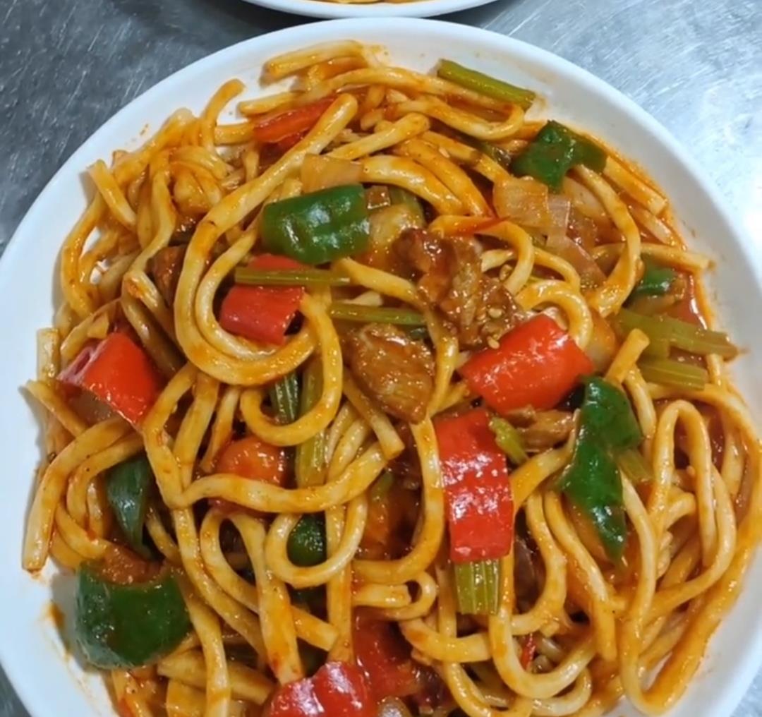 新疆美食家常炒面_高清图集_新浪网
