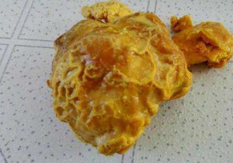 不过,有关专家表示,这个所谓的鸡宝,只是鸡肚子里的结石而已,并没有太