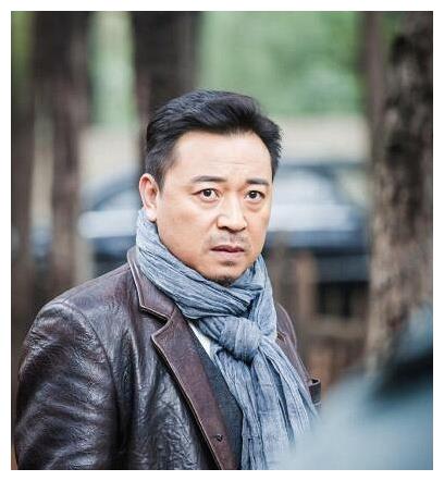 老来得子的张晞临成"孩奴",家中玩具成堆,对儿子过分溺爱了?