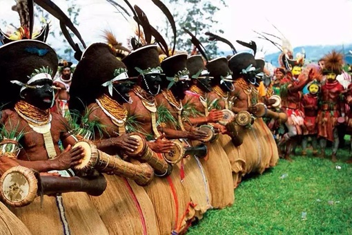 巴布亚新几内亚为何要从<a href=