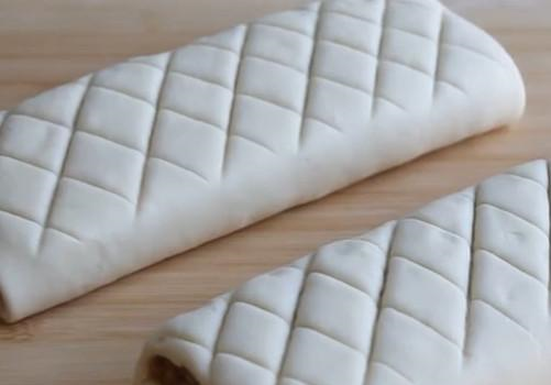 原来把糯米和面粉放在一起，居然能做出这么好吃的面食，有创意！休闲区蓝鸢梦想 - Www.slyday.coM