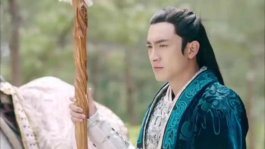 武神赵子龙轻衣担心子龙快马加鞭急着去看子龙