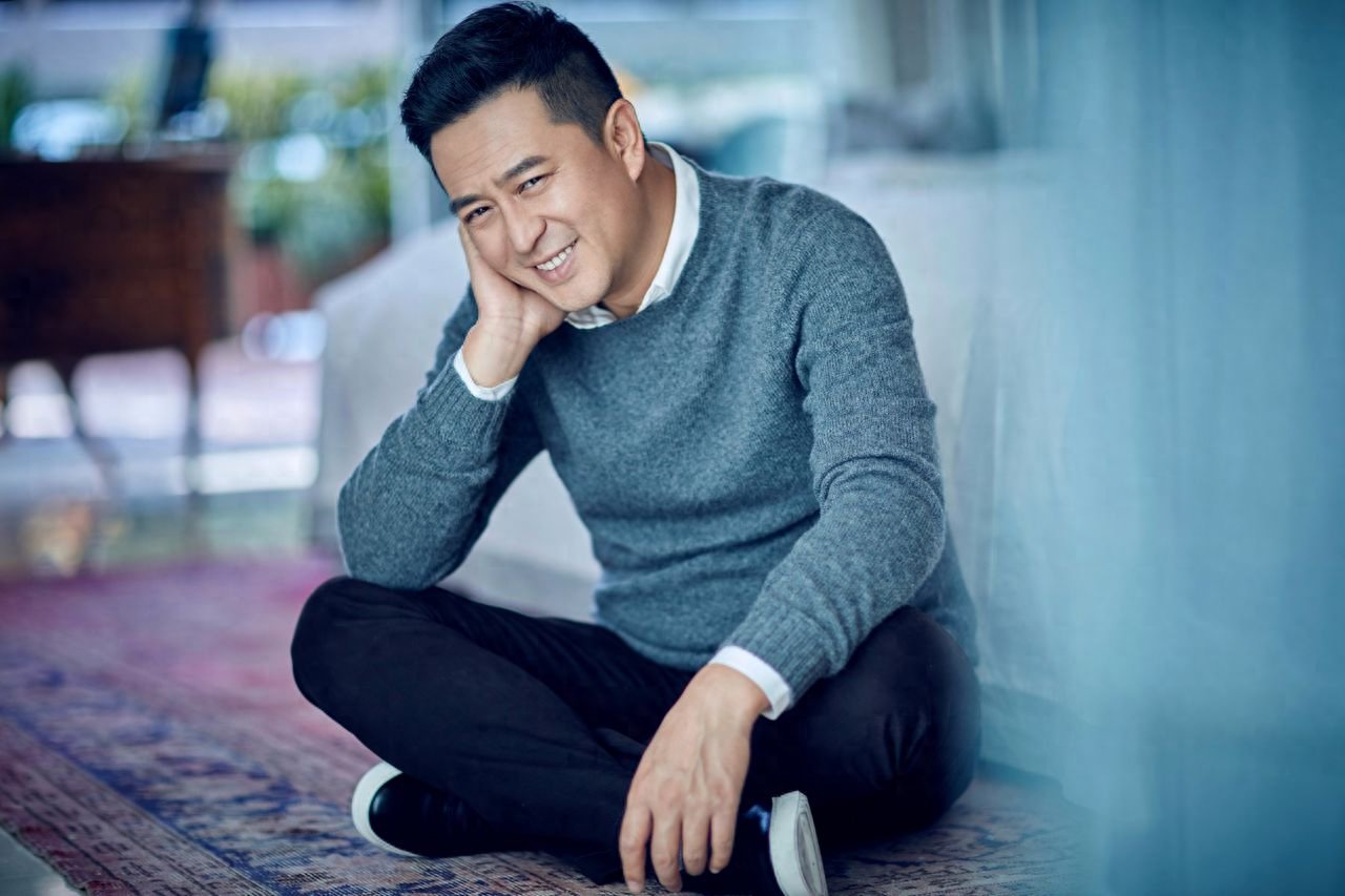 张嘉译:我头发剃了,合同签了,结果把我给换了!