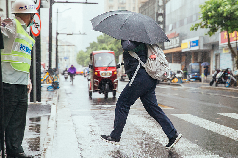 多图直击休闲区蓝鸢梦想 - Www.slyday.coM