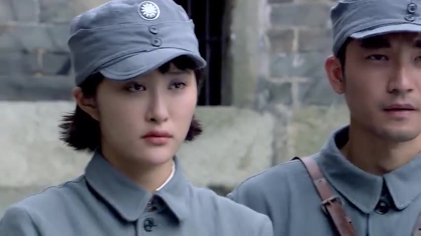 铁血红安方蕾同意做表面工作,但不愿从实质改变,态度很坚决