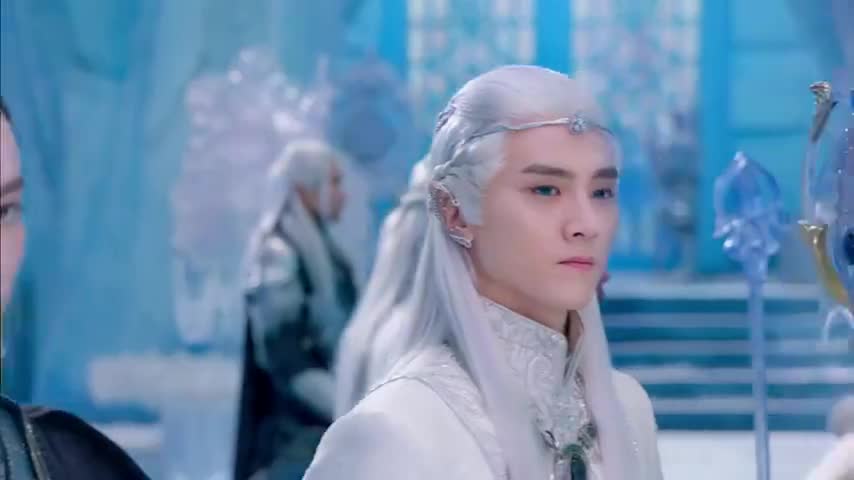 幻城:冰王以为冰核比拼樱空释赢定了,哪料他拿出冰核,大家懵了