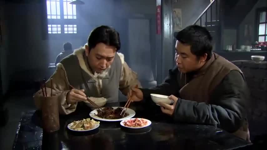 闯关东:鲜儿来山东菜馆吃饭,不料竟遇见传文