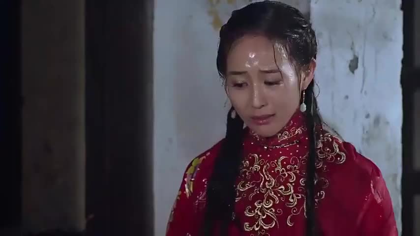 女管家:马致远怕东方靖琪受伤,扛起东方靖琪奔出杜家