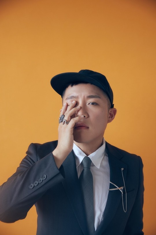 韩国艺人曹世镐成功减肥16公斤发布新简历照