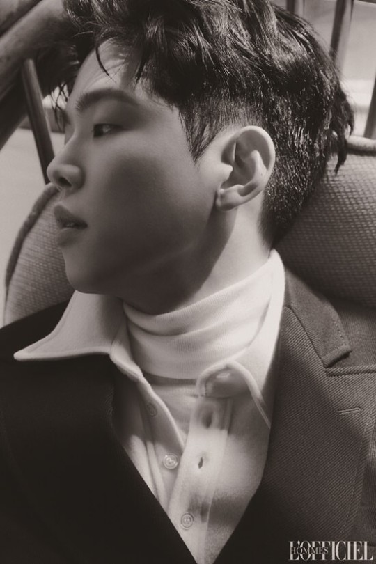 韩国歌手paulkim最新杂志写真曝光