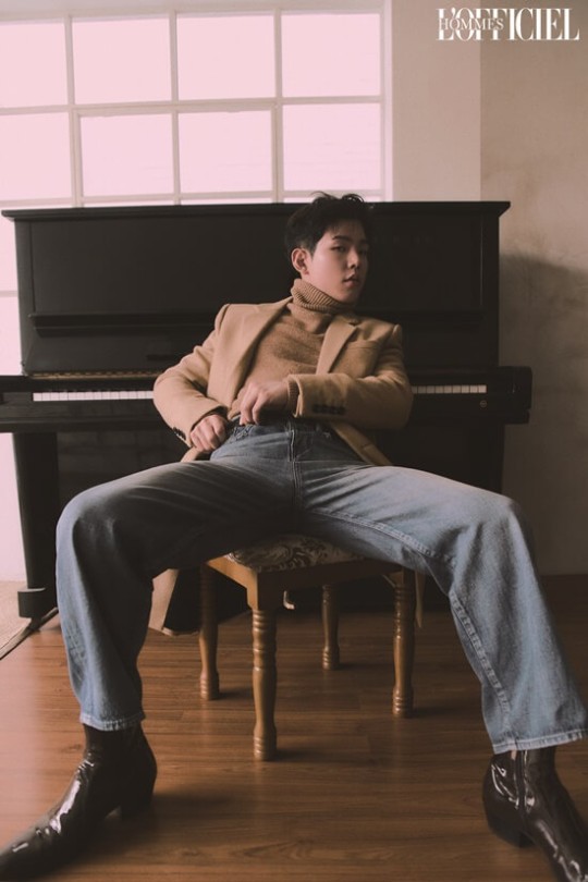 韩国歌手paulkim最新杂志写真曝光