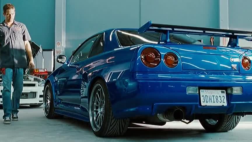 布莱恩这次能赢的毕竟开的是战神gtr