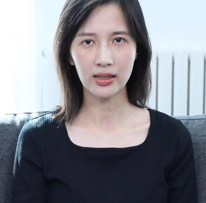 papi酱产后回归,一脸憔悴好显老,果然女士生娃后就"变脸"?