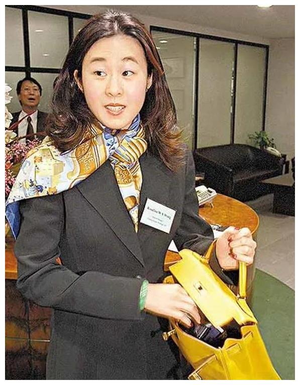 王颖妤:曾5次拒绝刘銮雄求婚!却给60岁千亿富豪生子,不要名分
