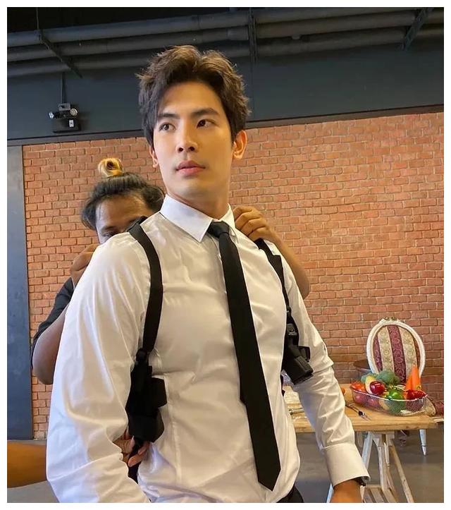 谦谦君子当如泰星sonyuke少爷,出道12年转做自由艺人