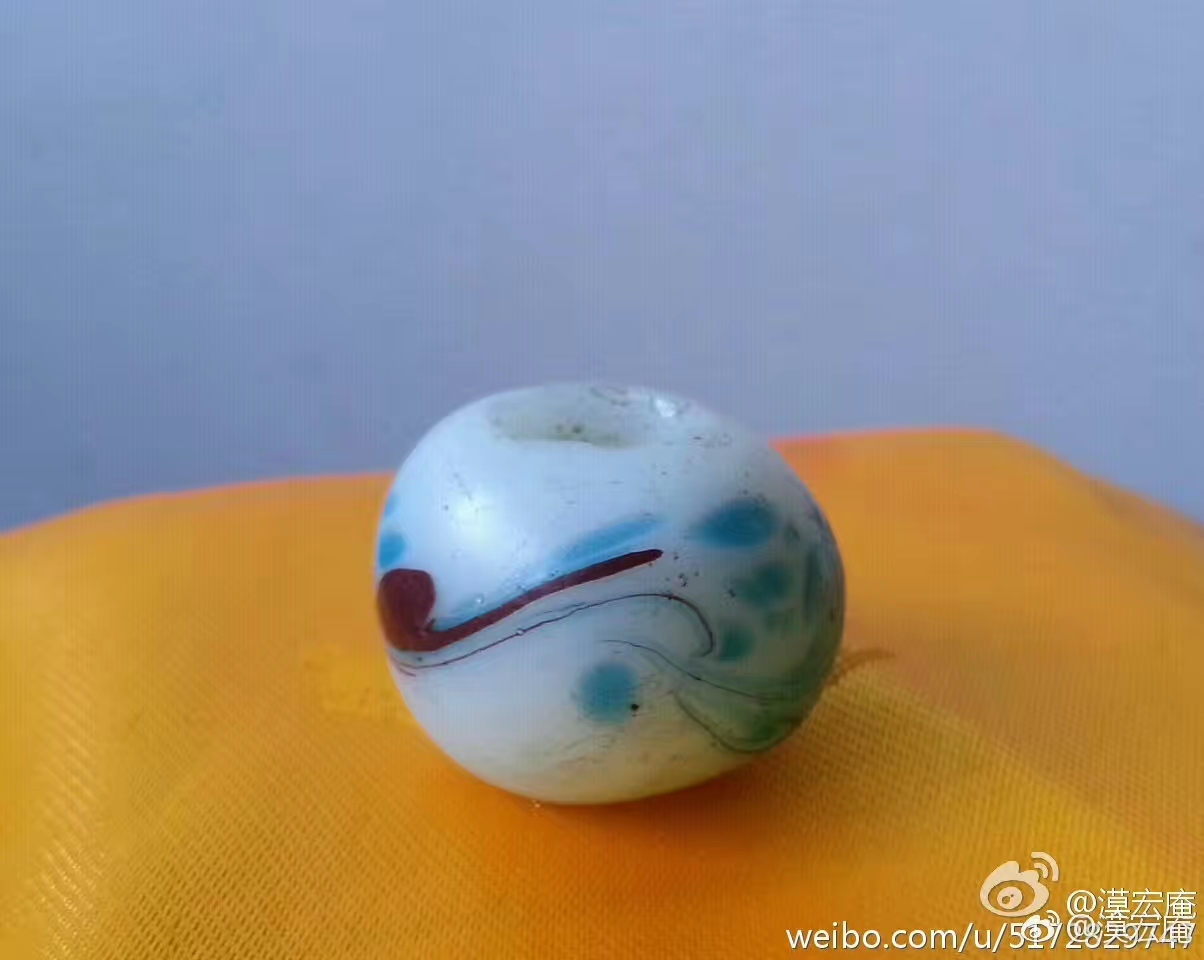 古代琉璃珠饰一串|琉璃|珠饰|玻璃珠_新浪新闻