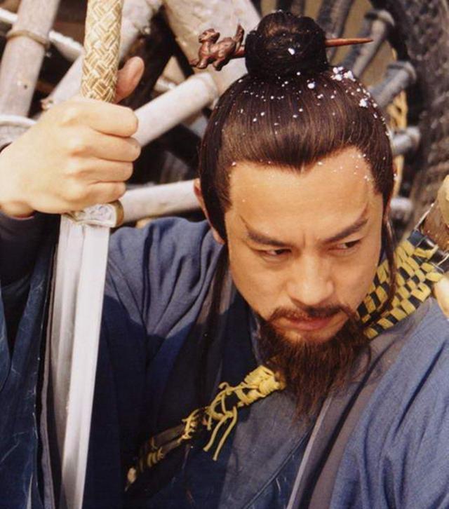 射雕英雄传中丘处机武功很高吗怎么后来被射雕五绝秒杀