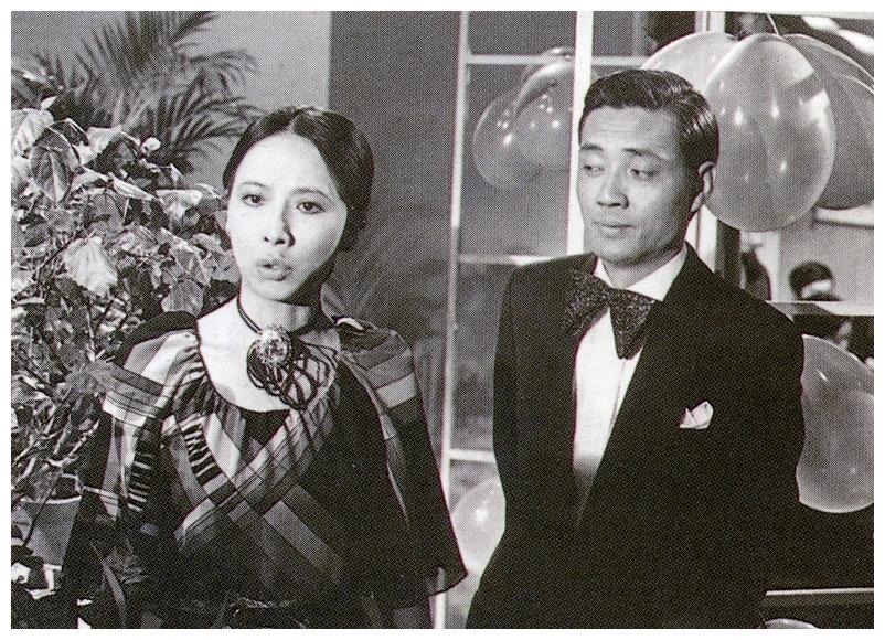 霍英东红颜知己欧嘉慧去世丈夫首谈亡妻她在我怀里离开是奇迹