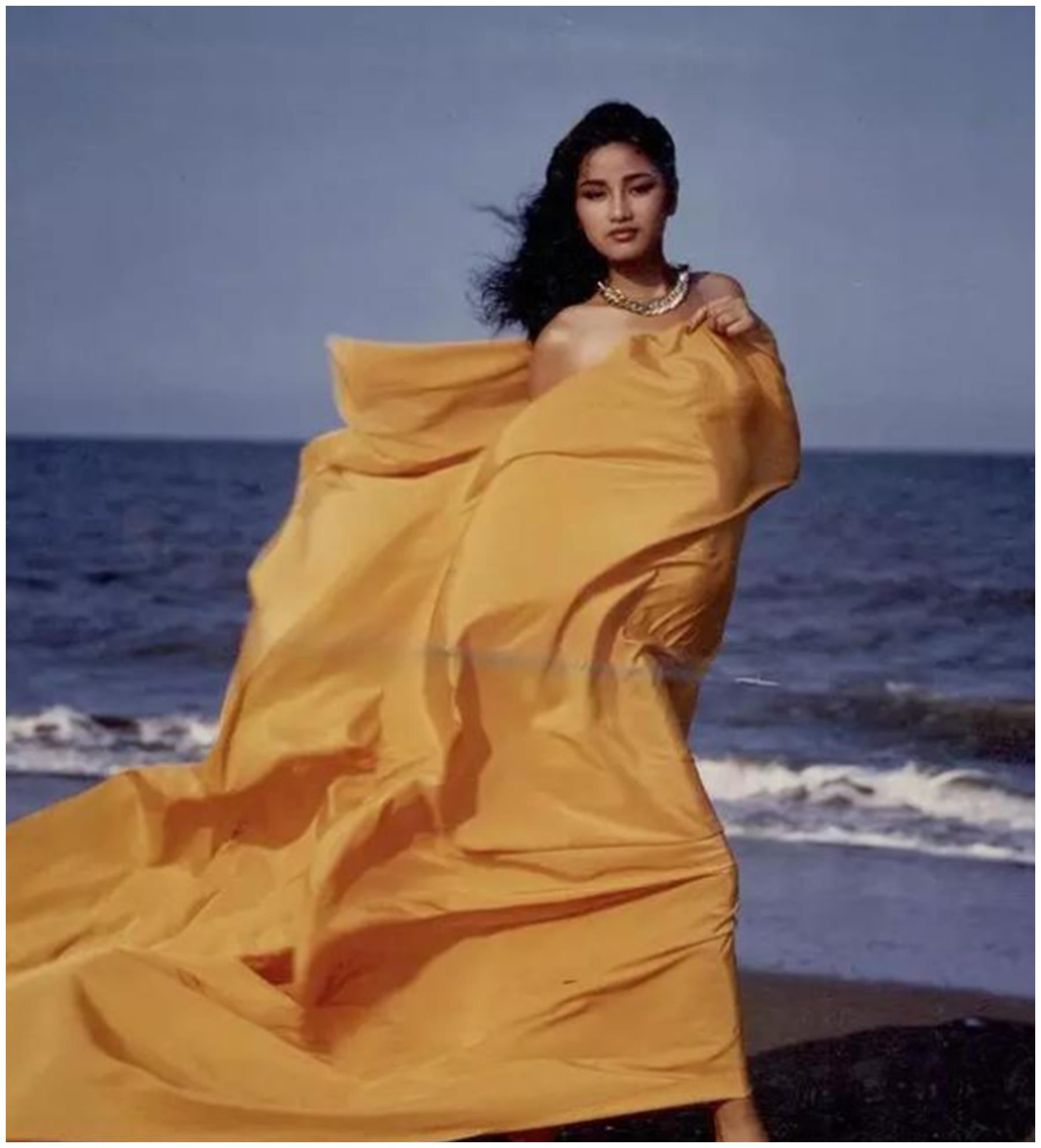 2001年,瞿颖探班李亚鹏后哭着离开,李亚鹏后怕:我都不敢看她