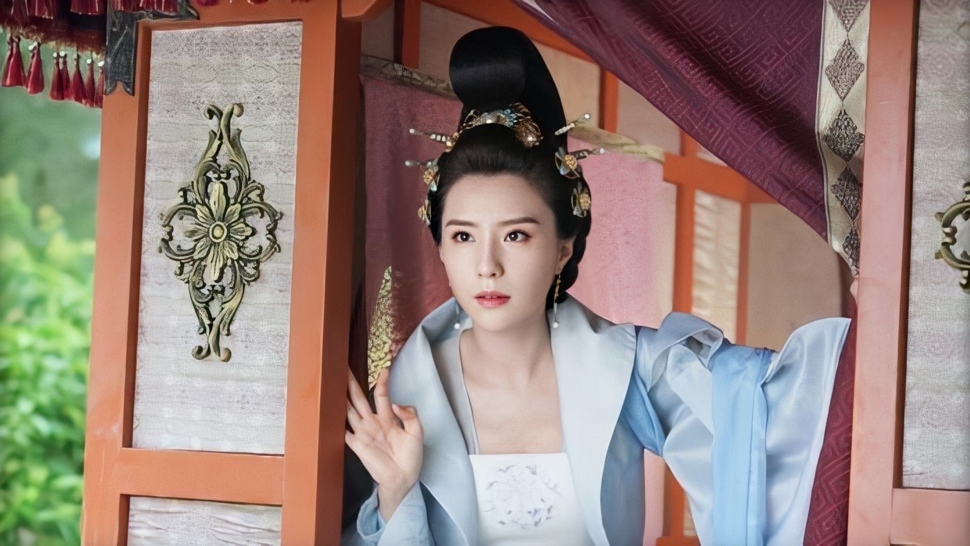 鲍天琦《月上重火》开启助攻模式 演技细节获观众点赞