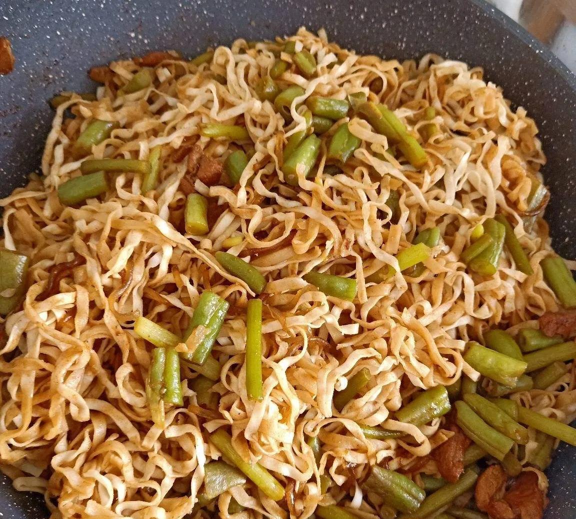 豆角焖面简单好做又好吃