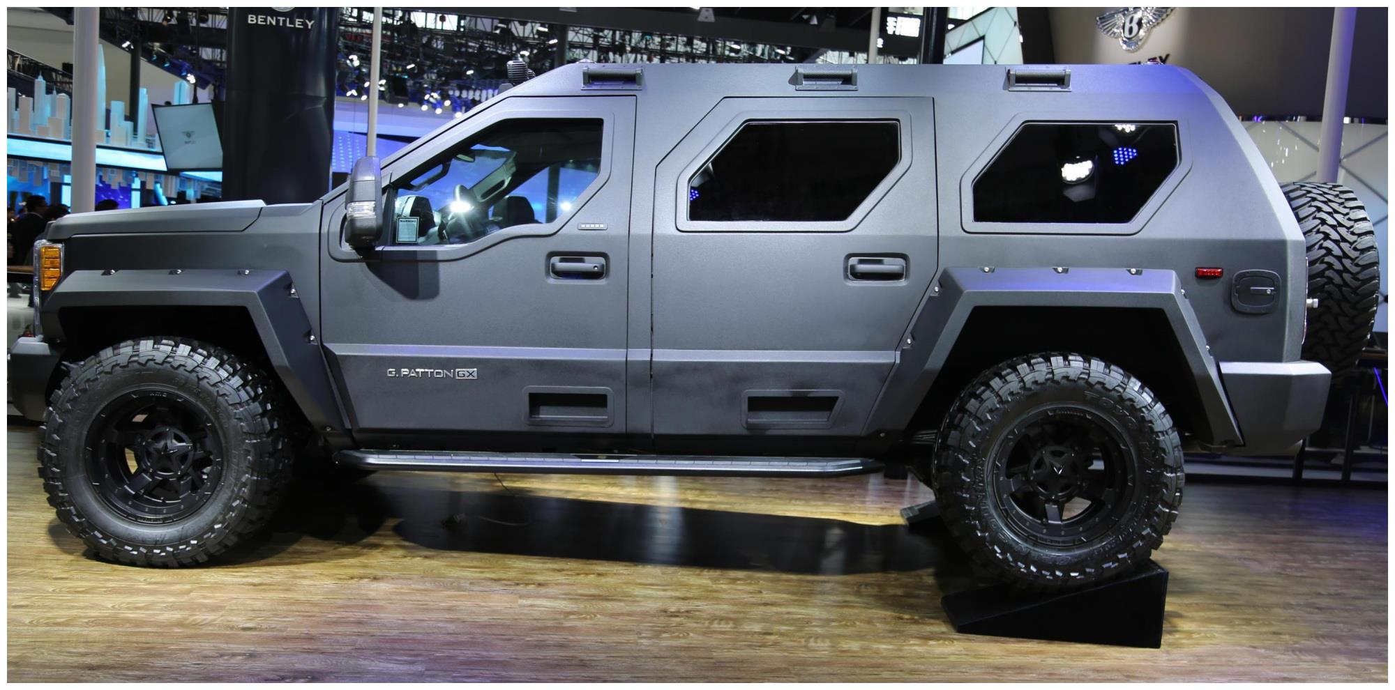 这款"巨无霸",长超5米9比猛禽霸气,3.5t配10at,爆出435马力-新浪汽车