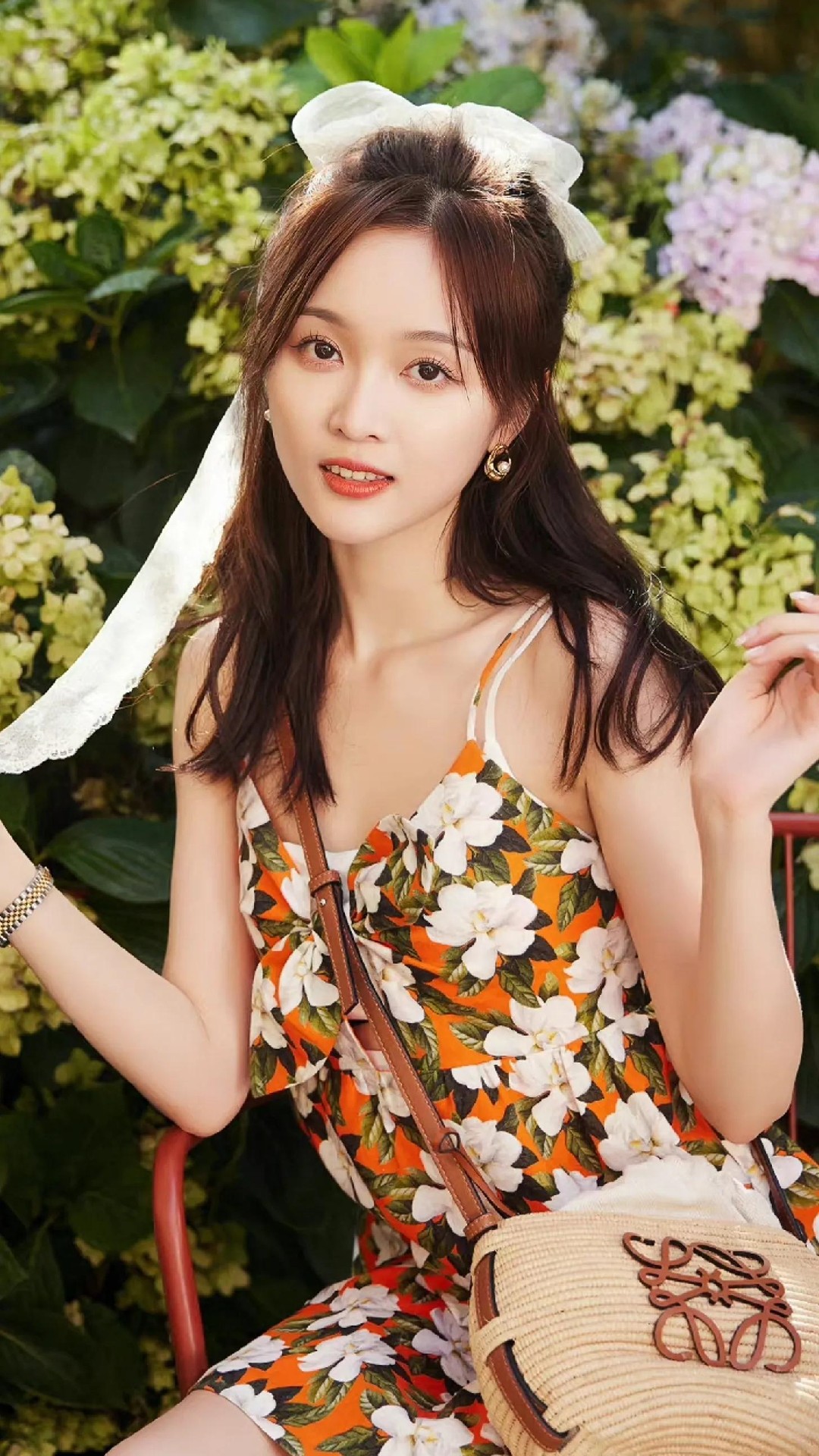 吴宣仪时尚写真:青春靓丽,妩媚动人4_高清图集_新浪网