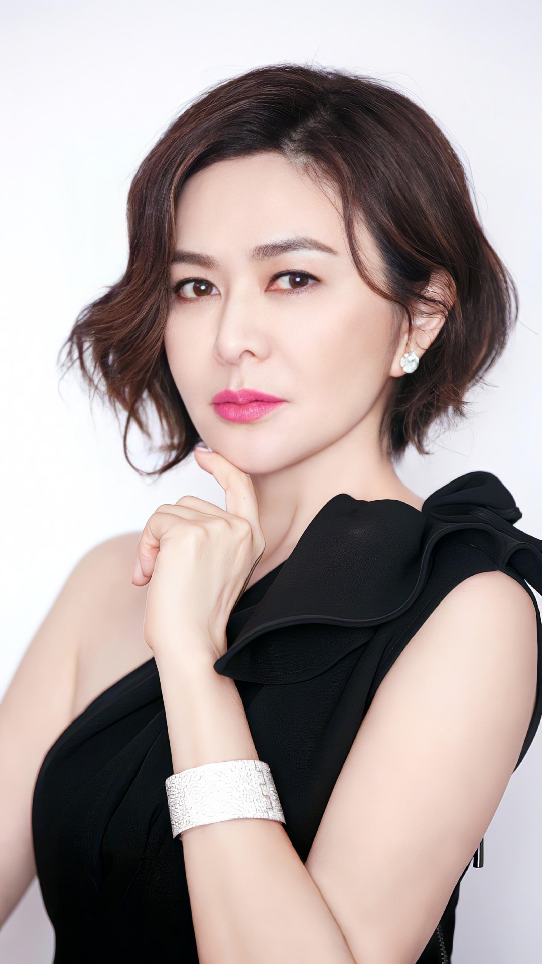 十三姨关之琳时尚写真一代女神靓绝香江