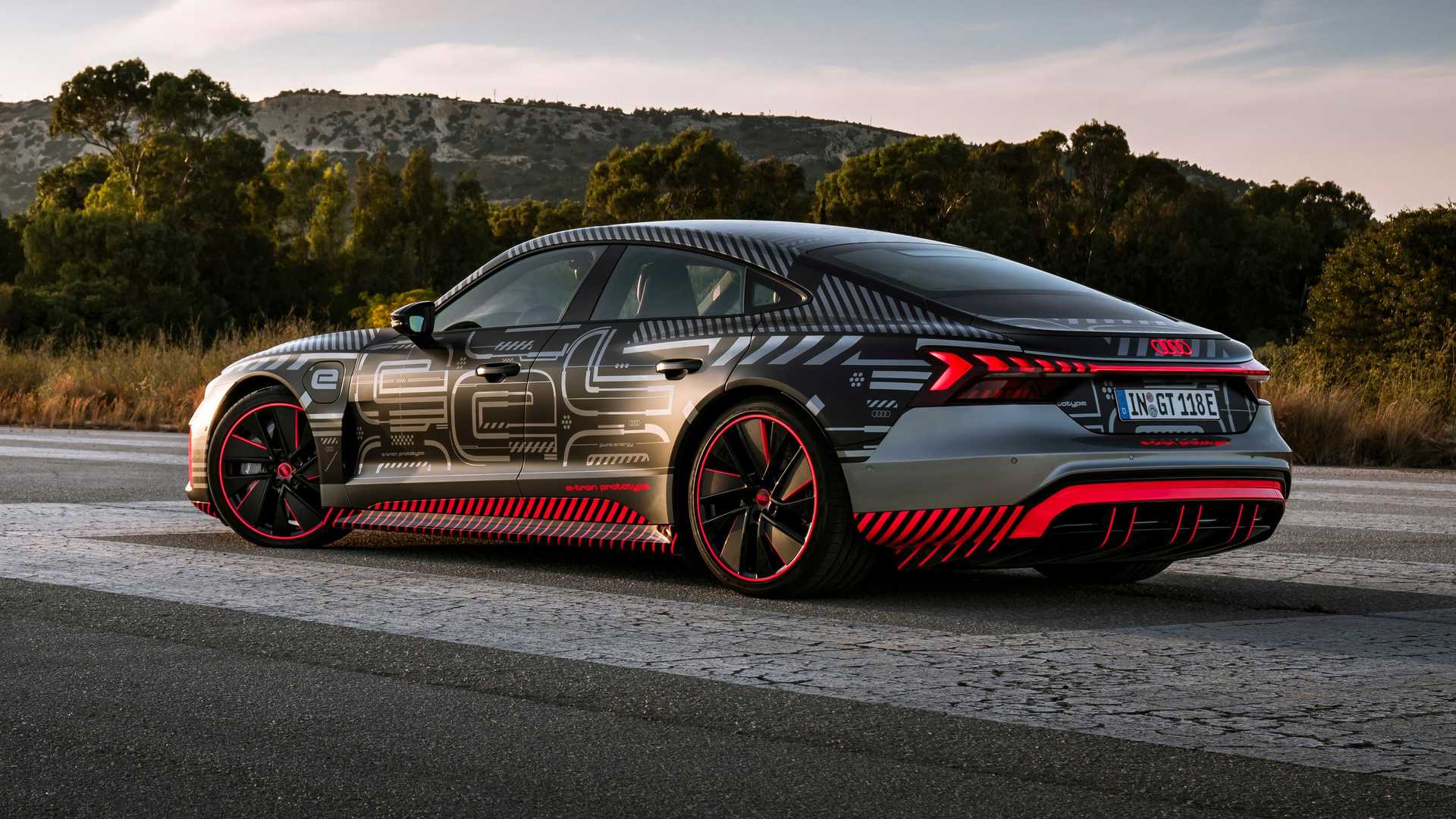 全方位展示车辆奥迪rsetrongt更多细节曝光