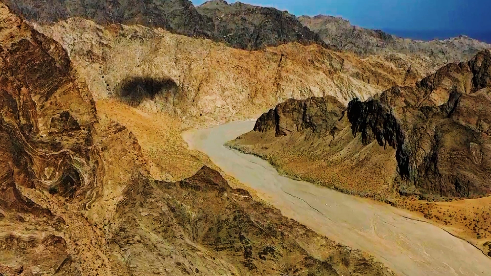 走进阴山岩刻__财经头条