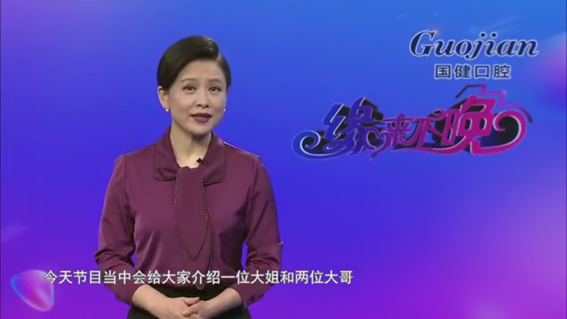 丈夫去世后不愿出门,大姐通过接触广场操走出悲伤缘来不晚