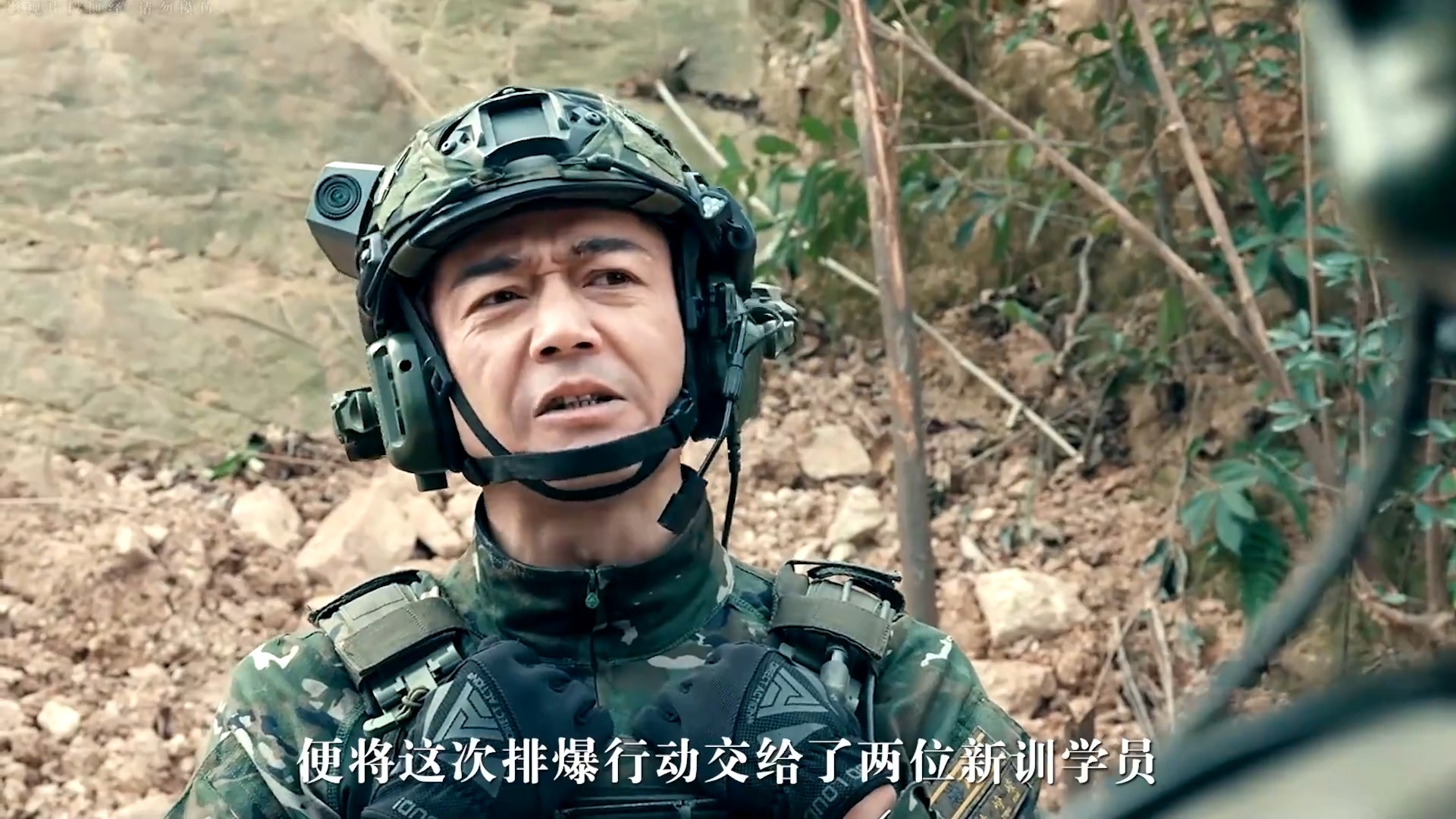 猎豹：新兵不小心踩到了地雷，结局因操作不当竟引爆了