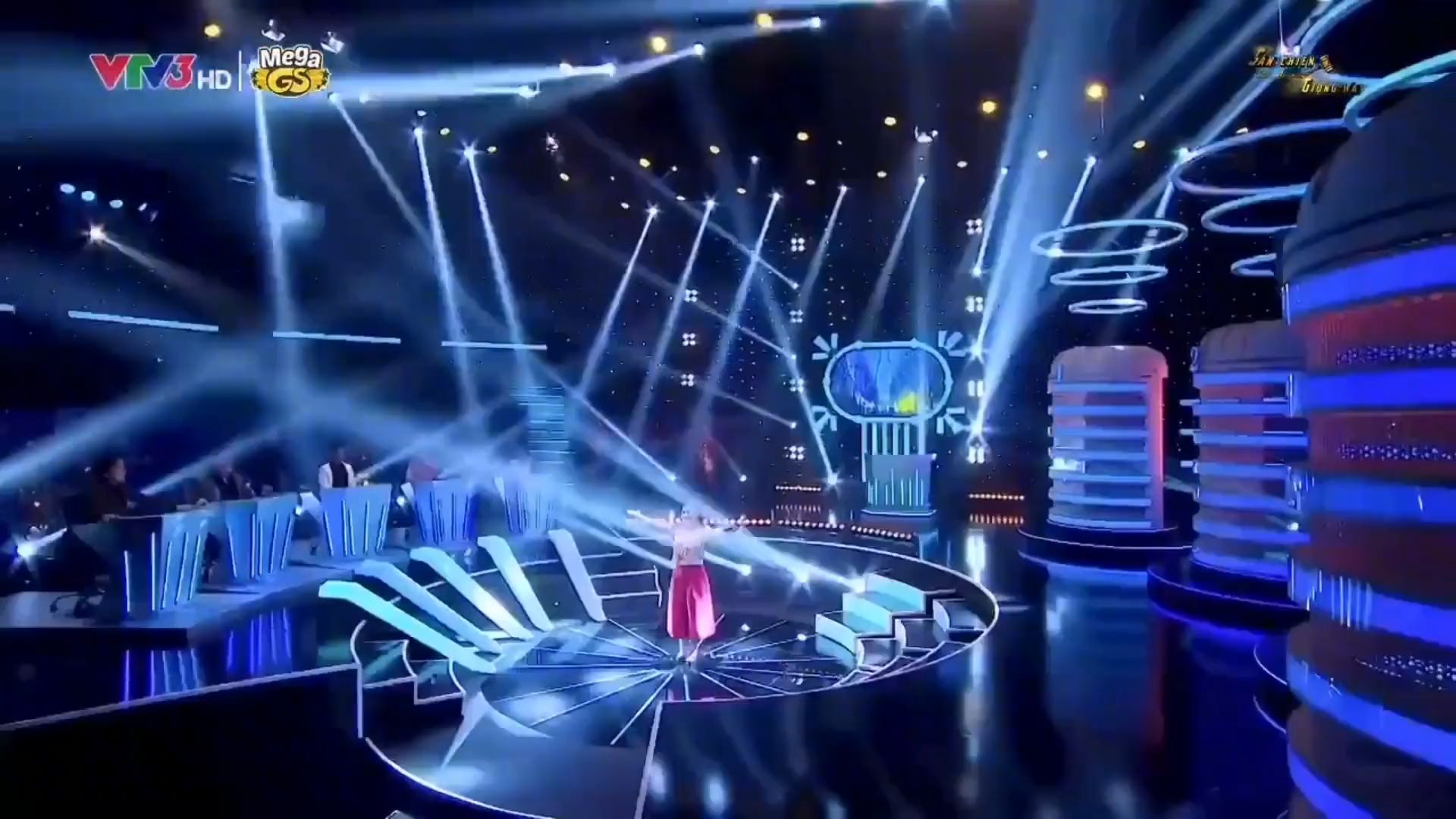 《西游记》主题曲在越南杀疯了！歌手郑玄凭一己之力震动越南歌坛